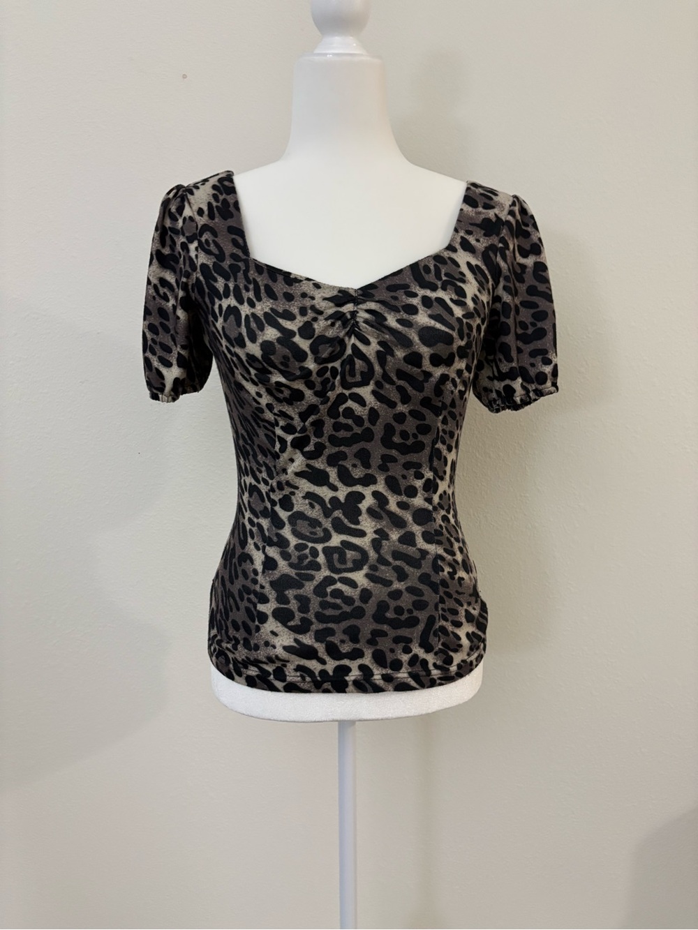 Rare Vintage Leopard Print Fitted Top • Japan
